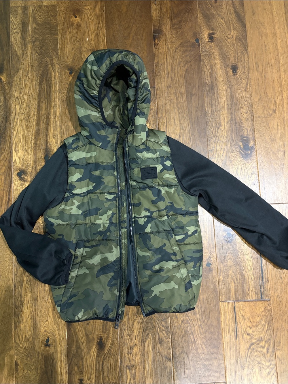 Under Armour Kids Camo Puffer Jacket with Black Sleeves